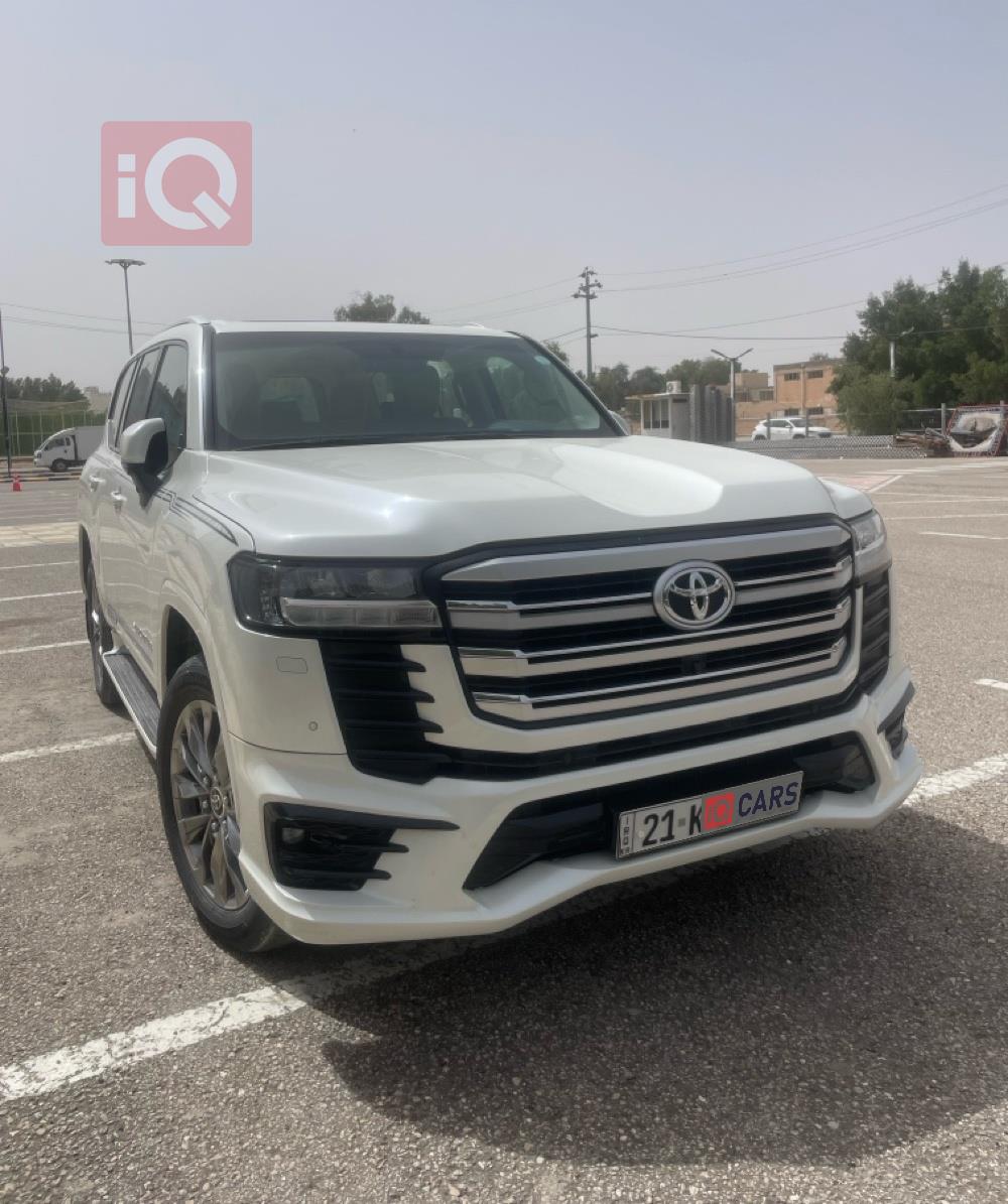 تويوتا لاندكروزر